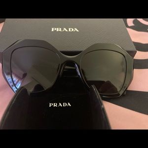 PRADA BEAUTIFUL GRADIENT SUNGLASSES